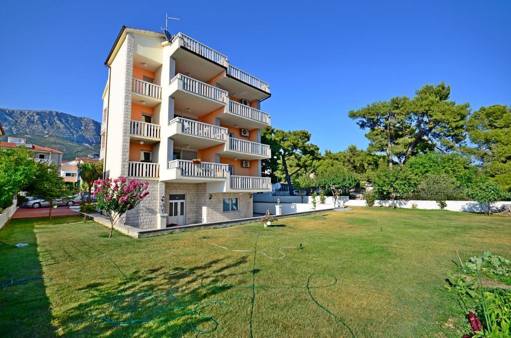 Apartment Luxury Cream Kastela Ruang foto